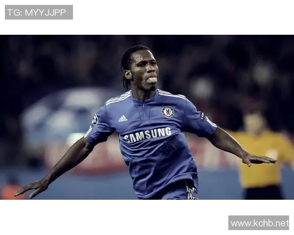 足球明星的奋斗历程与荣耀时刻简述